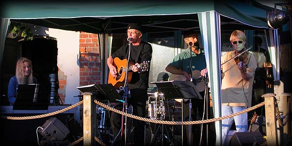 FolkPort Live