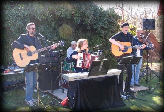 FolkPort Live