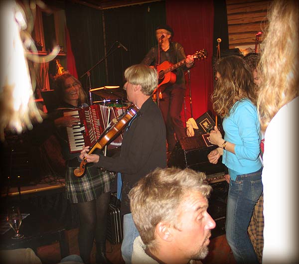 FolkPort Live