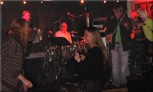 FolkPort Live