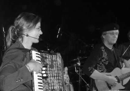 FolkPort Live