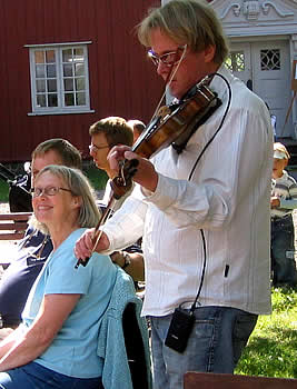 FolkPort Live