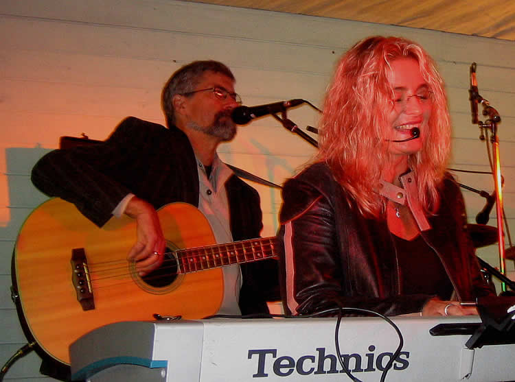 FolkPort Live