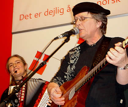 FolkPort Live