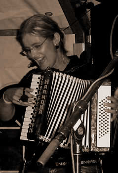 FolkPort Live