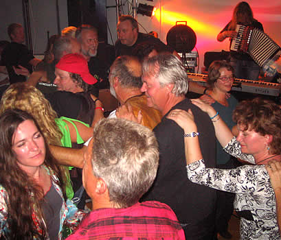 FolkPort Live