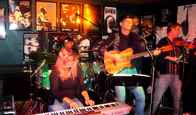 FolkPort Live
