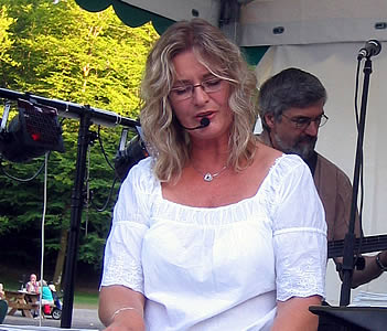 FolkPort Live