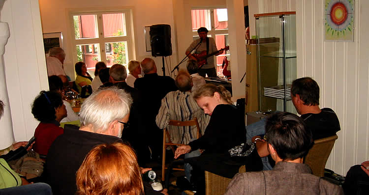FolkPort Live