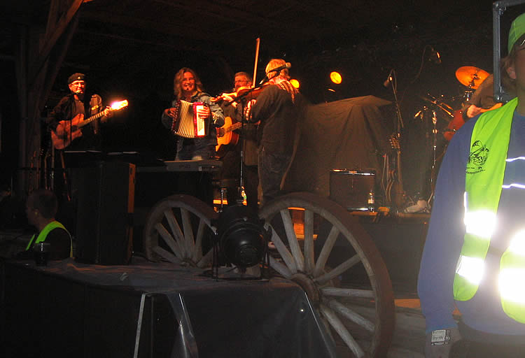 FolkPort Live