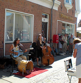 FolkPort Live