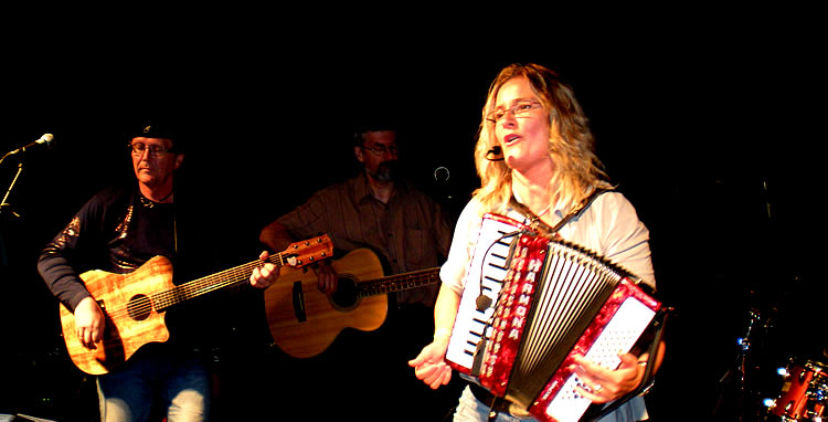 FolkPort Live