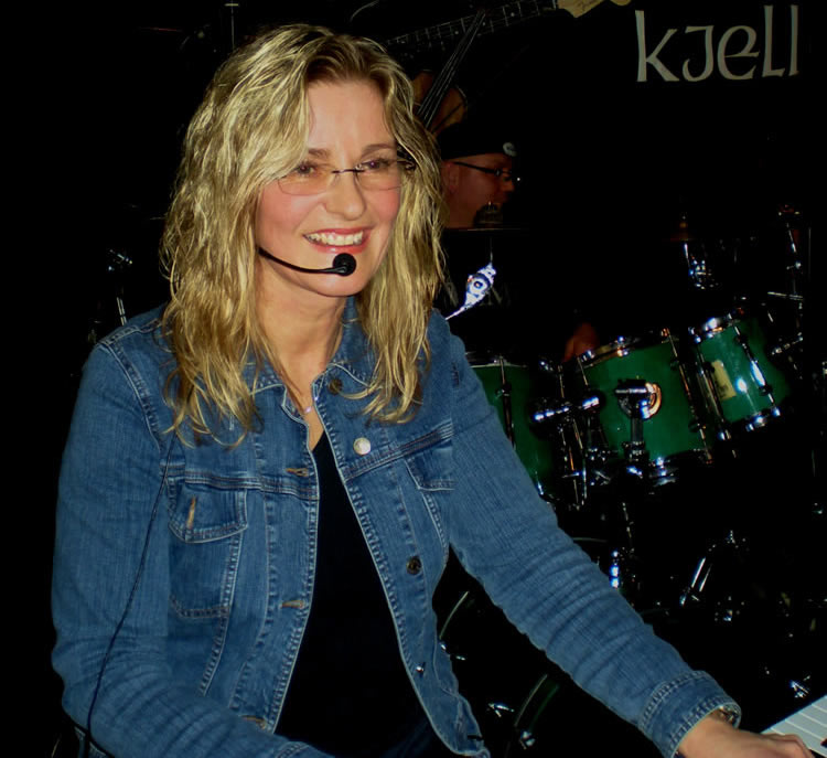 FolkPort Live