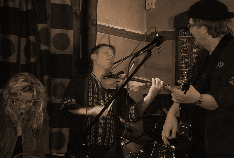 FolkPort Live