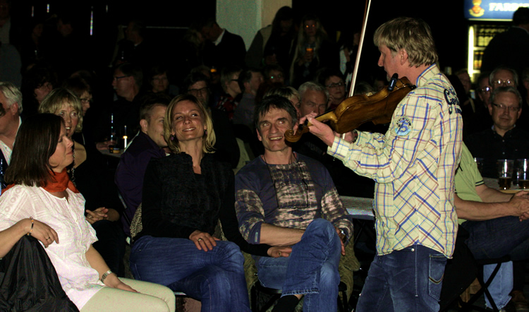 FolkPort Live