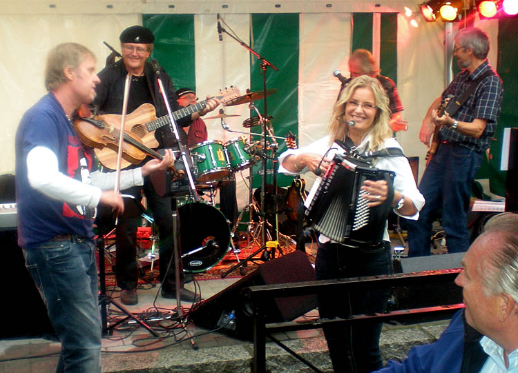 FolkPort Live
