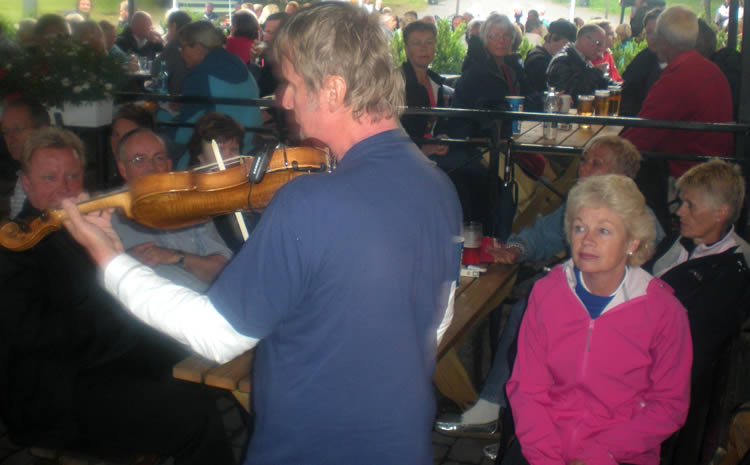 FolkPort Live