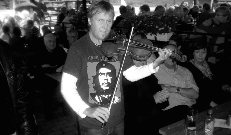 FolkPort Live