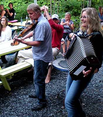 FolkPort Live