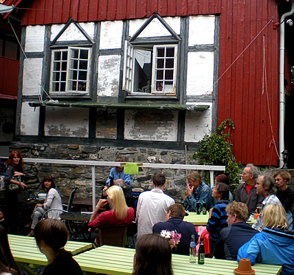 FolkPort Live