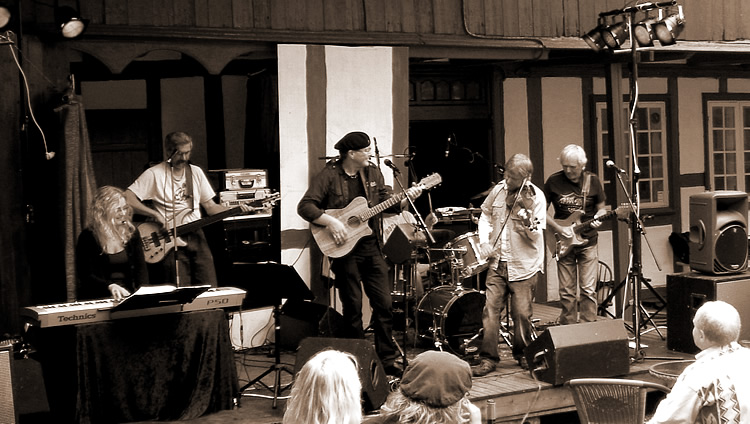 FolkPort Live