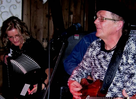FolkPort Live