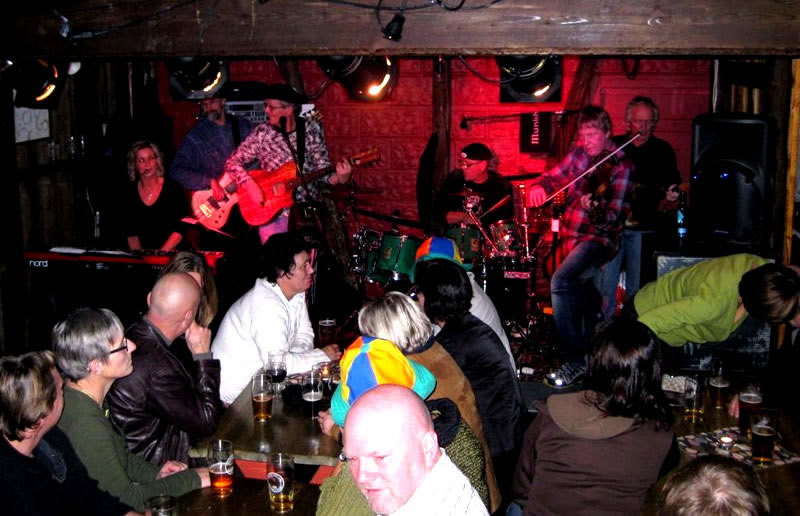 FolkPort Live