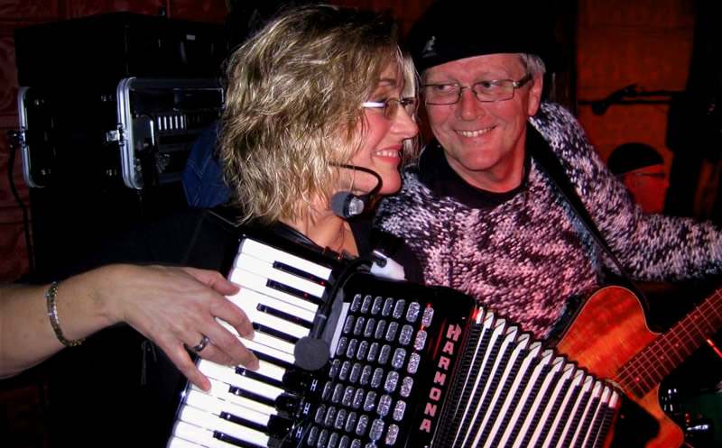 FolkPort Live
