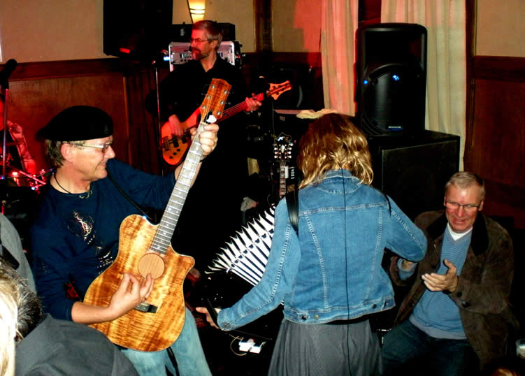 FolkPort Live