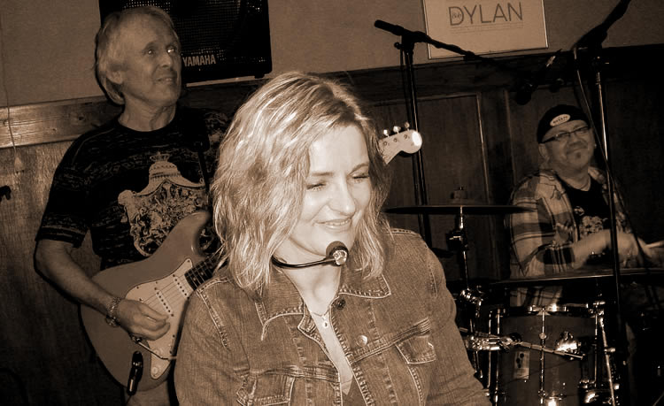 FolkPort Live