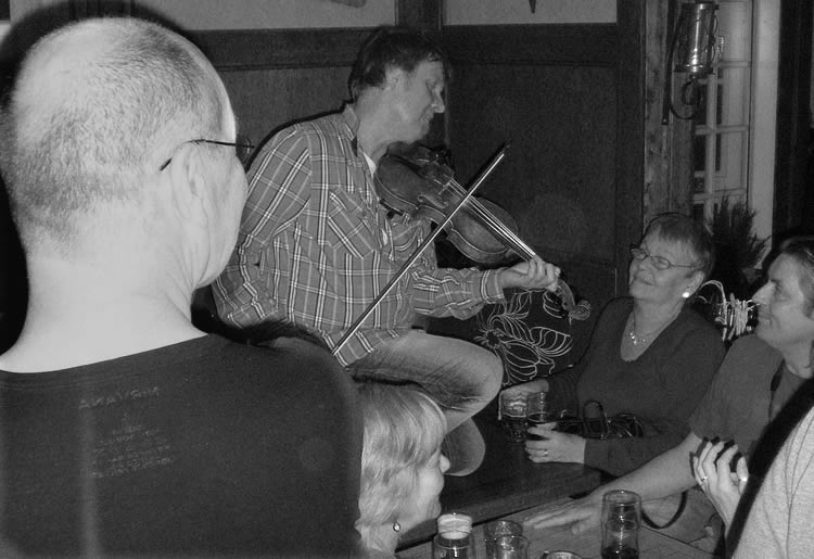 FolkPort Live