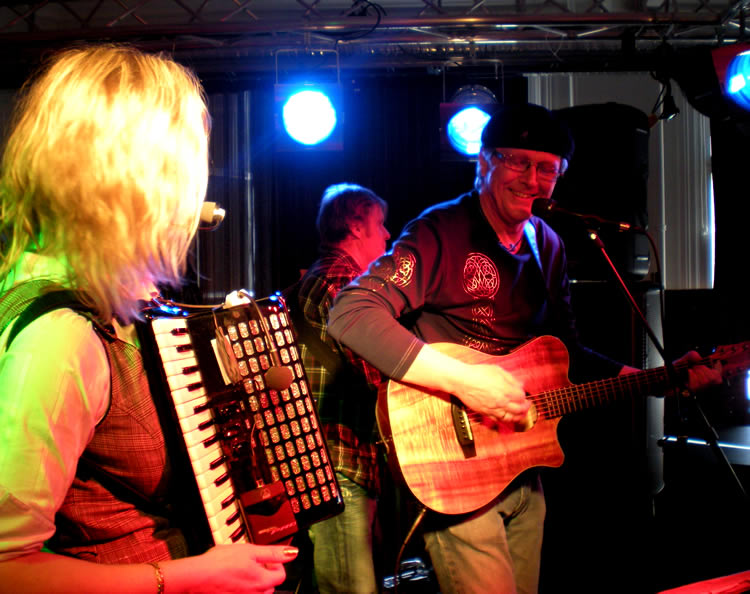 FolkPort Live