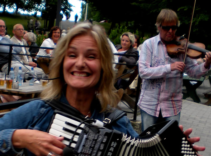 FolkPort Live