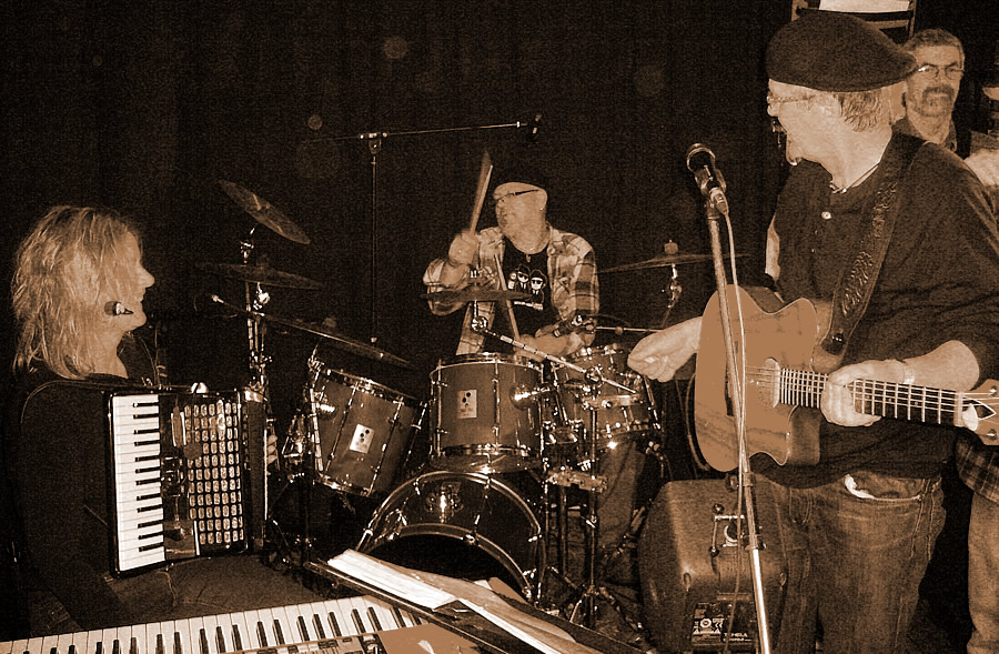 FolkPort Live