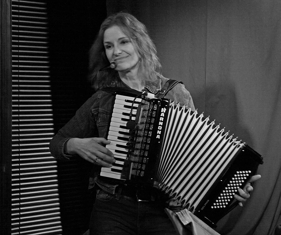 FolkPort Live