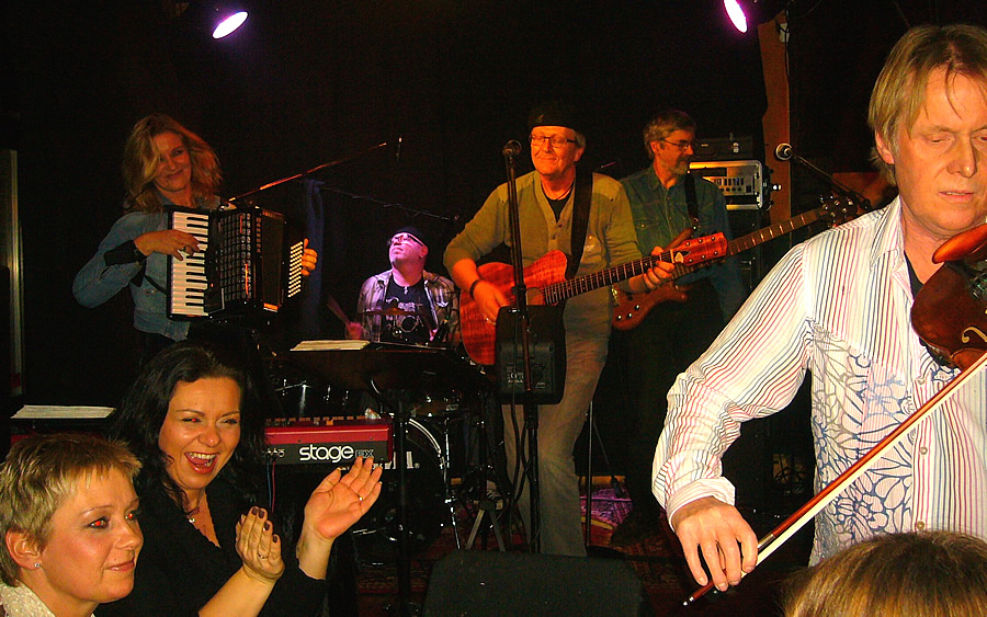 FolkPort Live