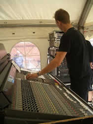 FolkPort Live