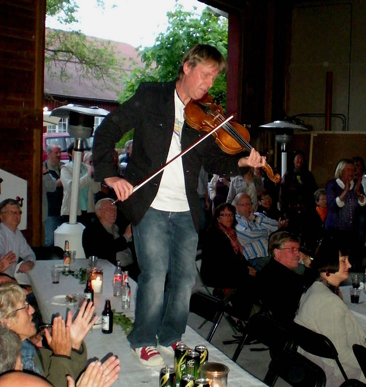FolkPort Live