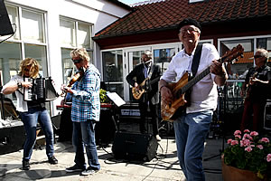 FolkPort Live