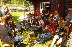 FolkPort Live